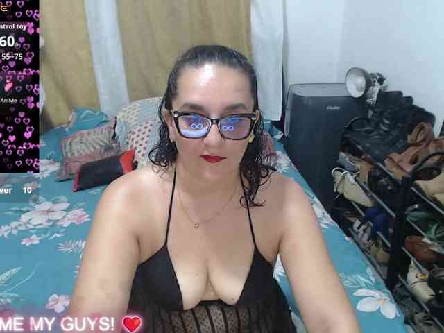 SaimaJayyeb webcam