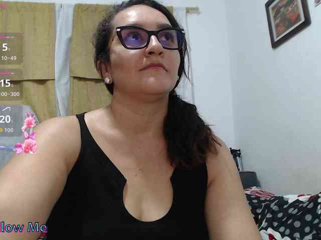 SaimaJayyeb webcam