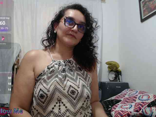 SaimaJayyeb webcam