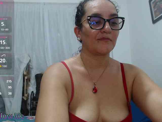 Modèle: SaimaJayyeb