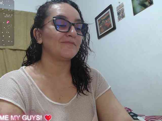 SaimaJayyeb webcam