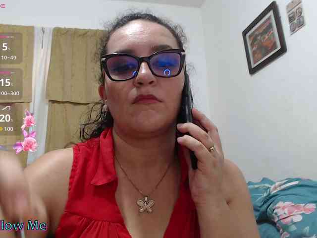 SaimaJayyeb webcam