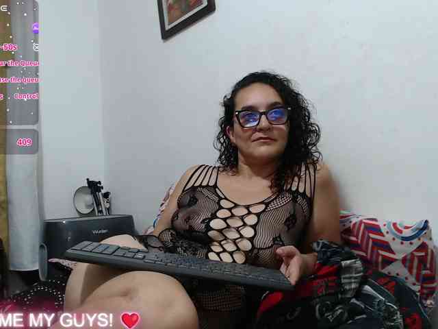 Modèle: SaimaJayyeb
