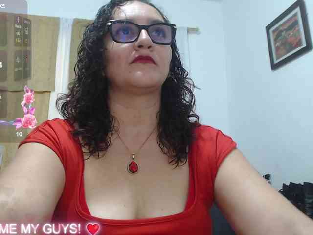 SaimaJayyeb webcam