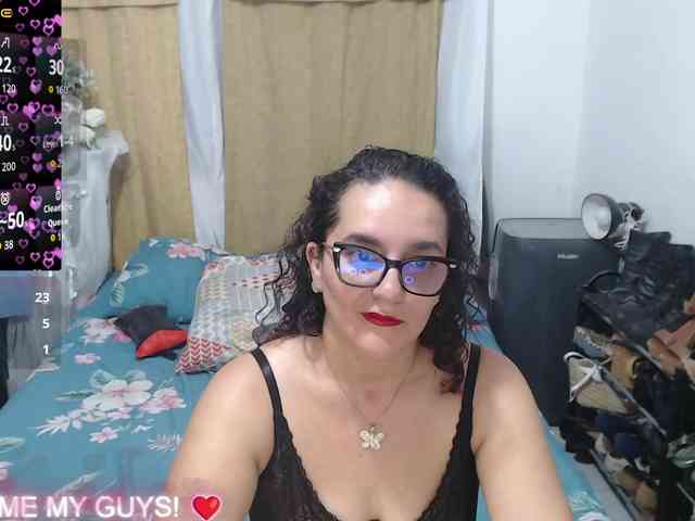 SaimaJayyeb webcam