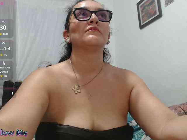 SaimaJayyeb webcam