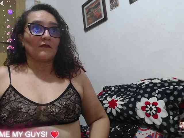 SaimaJayyeb webcam