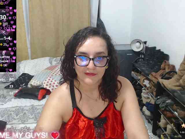 Modèle: SaimaJayyeb