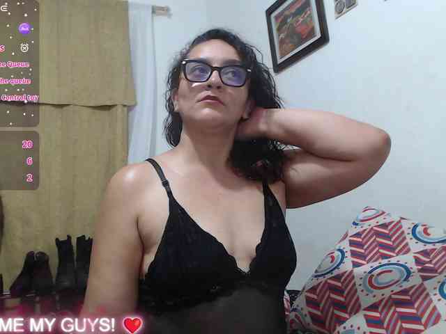 SaimaJayyeb webcam