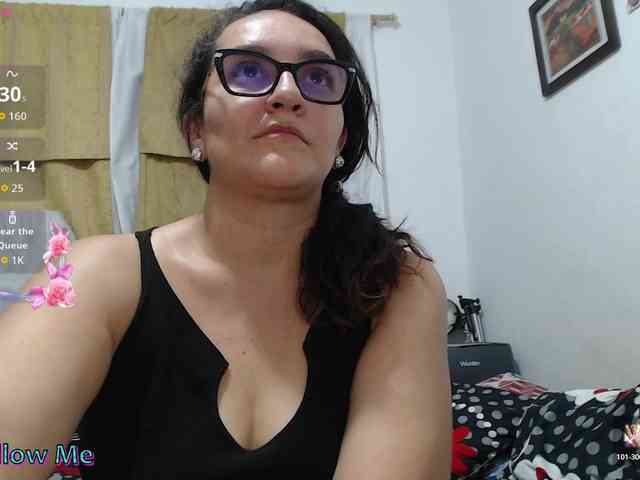 Modèle: SaimaJayyeb