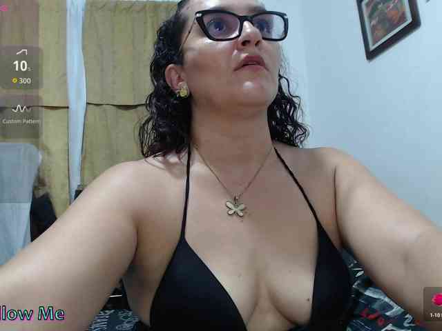 SaimaJayyeb webcam