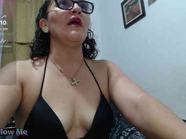 SaimaJayyeb webcam