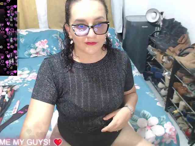 SaimaJayyeb webcam