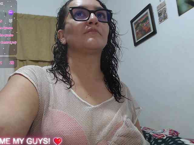 Modèle: SaimaJayyeb
