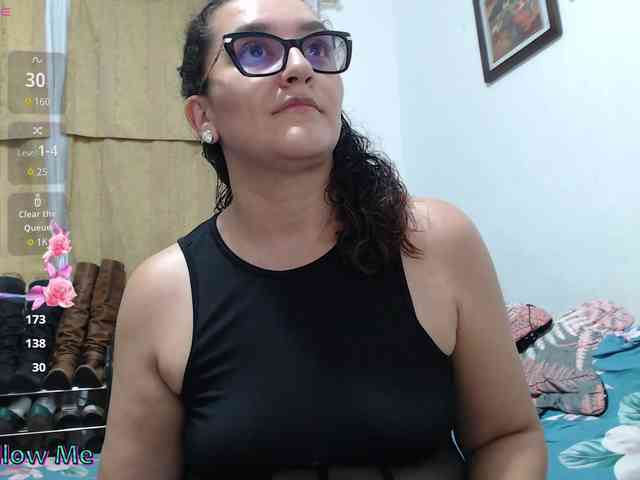 SaimaJayyeb webcam