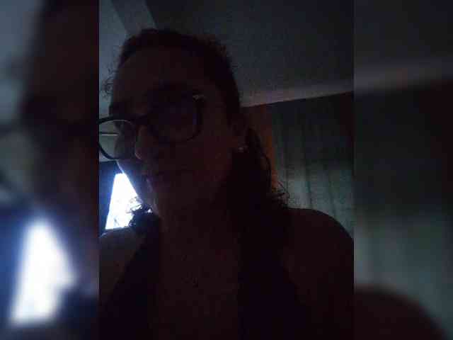 SaimaJayyeb webcam