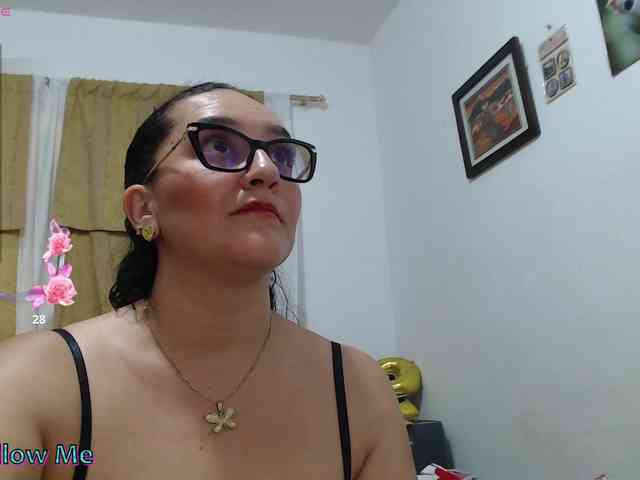 Modèle: SaimaJayyeb