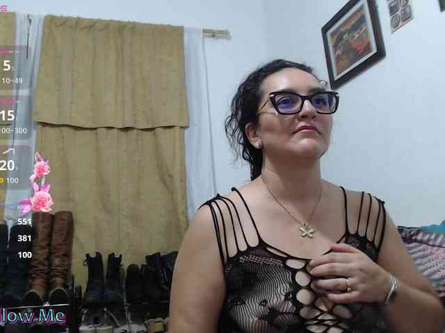 SaimaJayyeb webcam