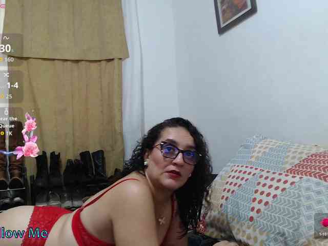 SaimaJayyeb webcam
