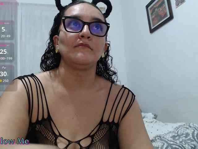 SaimaJayyeb webcam