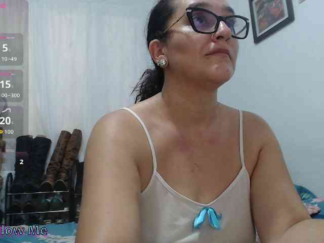 SaimaJayyeb webcam