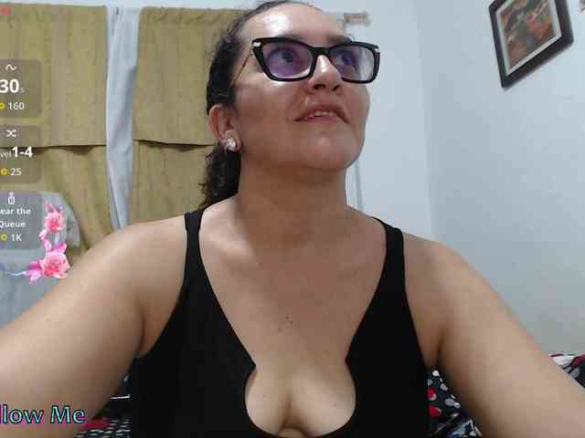 SaimaJayyeb webcam