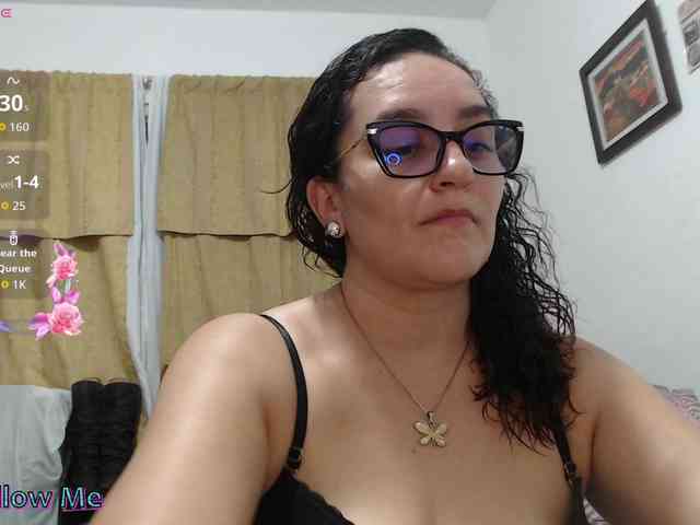 SaimaJayyeb webcam