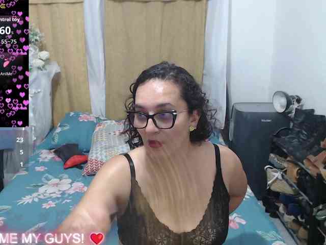 SaimaJayyeb webcam