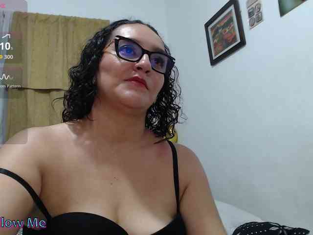 Modèle: SaimaJayyeb