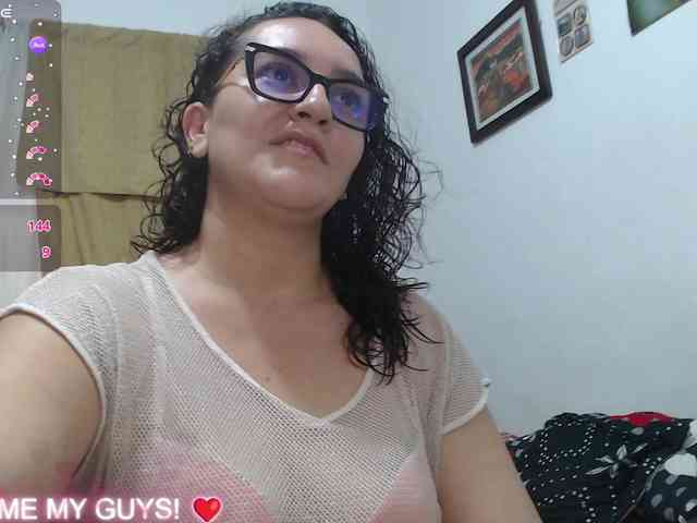 SaimaJayyeb webcam