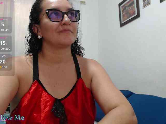 SaimaJayyeb webcam