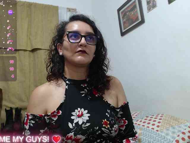 SaimaJayyeb webcam