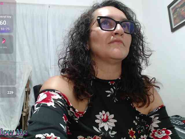 SaimaJayyeb webcam