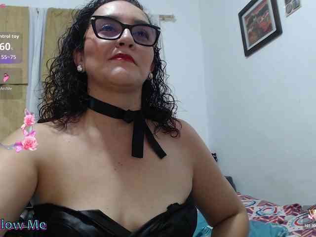 SaimaJayyeb webcam