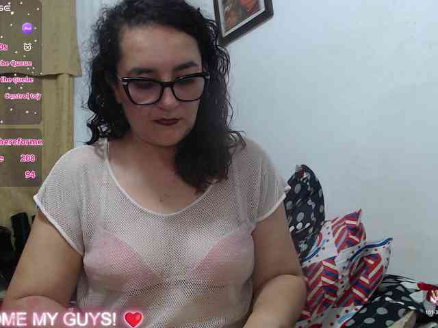 SaimaJayyeb webcam