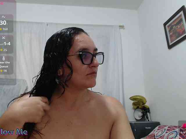 SaimaJayyeb webcam