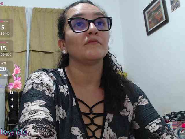 Modèle: SaimaJayyeb