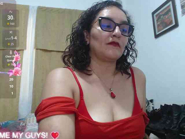 SaimaJayyeb webcam