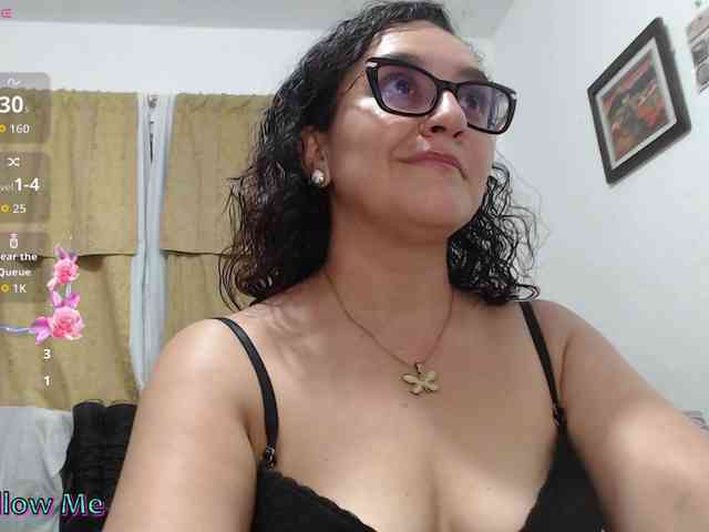 SaimaJayyeb webcam