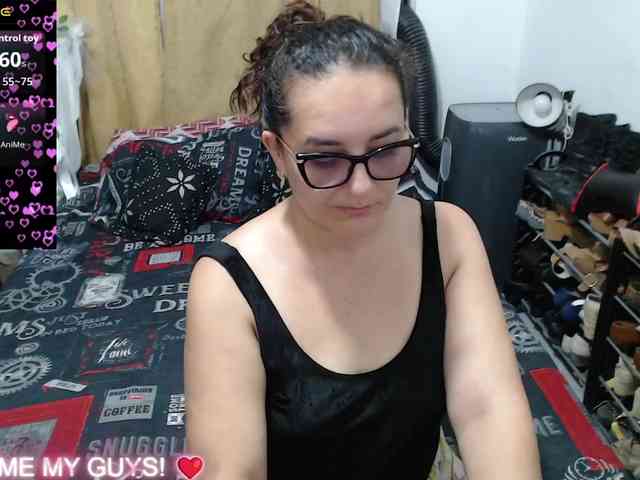 SaimaJayyeb webcam