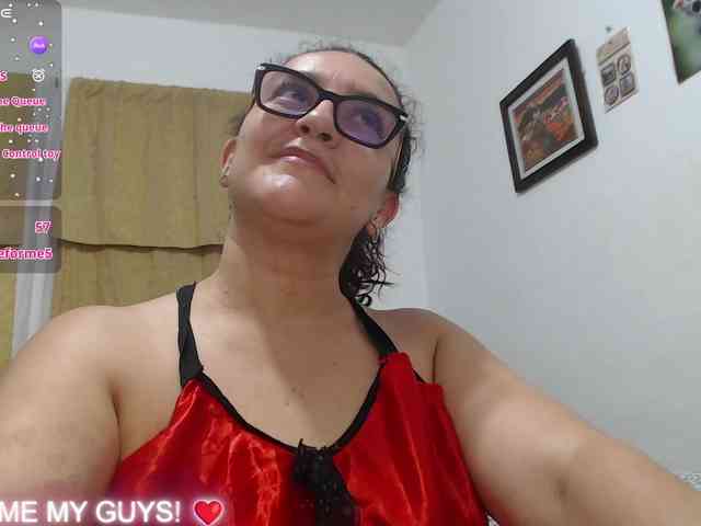 SaimaJayyeb webcam