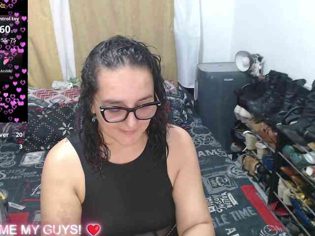 SaimaJayyeb webcam