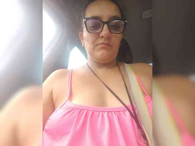 SaimaJayyeb webcam