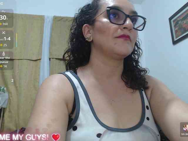 SaimaJayyeb webcam