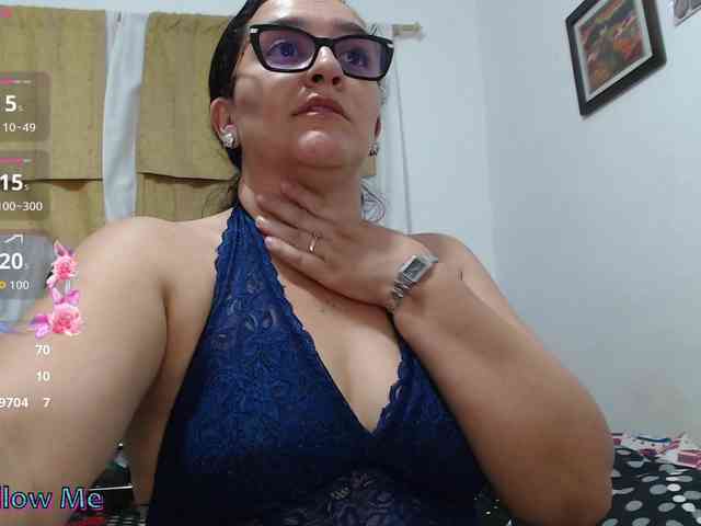 Modèle: SaimaJayyeb