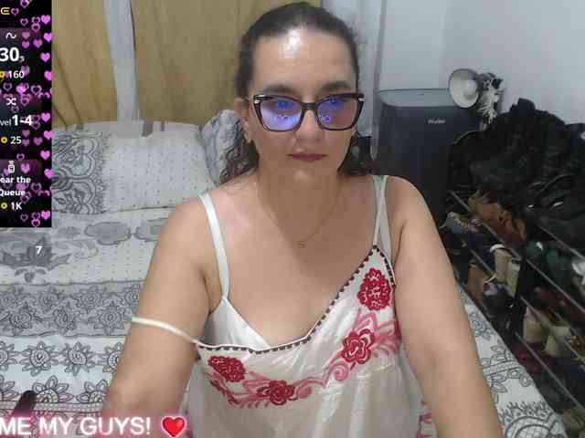SaimaJayyeb webcam