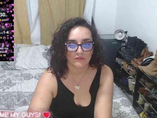 Modèle: SaimaJayyeb