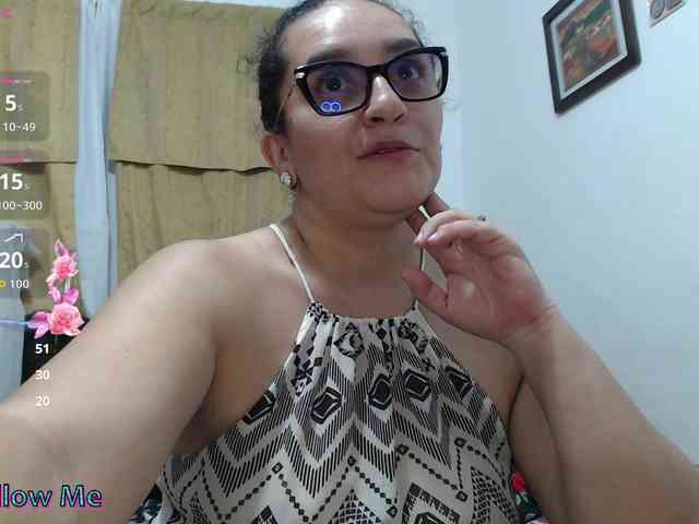 SaimaJayyeb webcam