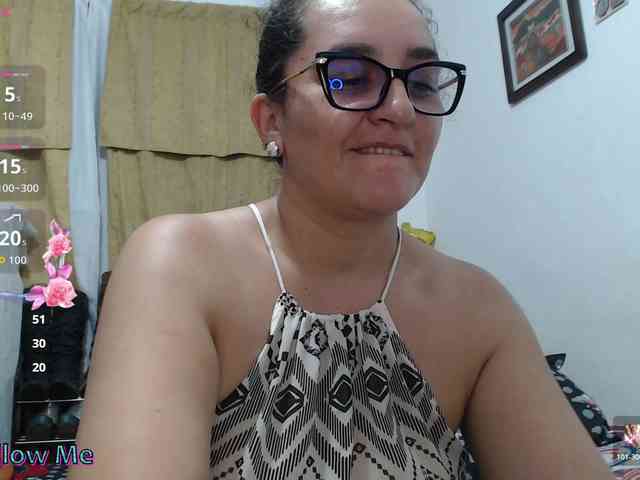 SaimaJayyeb webcam