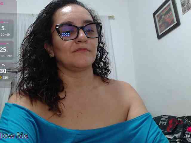 SaimaJayyeb webcam